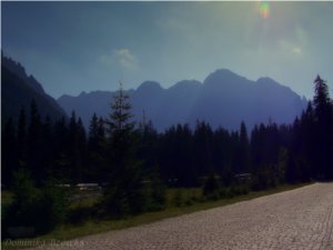 Dominika Bzówka - droga nad Morskie Oko