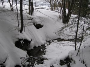 Droga pod Reglami zimą