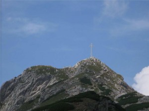 krzyż na Giewoncie krzyż na Giewoncie