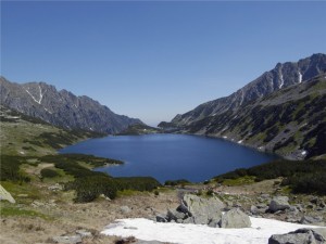 Przedni Staw w Dolinie Pięciu Stawów