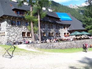 Schronisko górskie na Polanie Chochołowskiej Schronisko górskie na Polanie Chochołowskiej