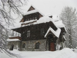 Willa pod Jedlami w zimie Willa pod Jedlami w zimie